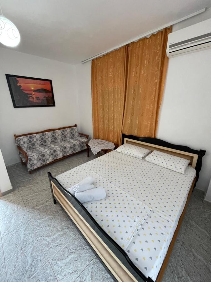 Green Apartments Ксаміл Екстер'єр фото